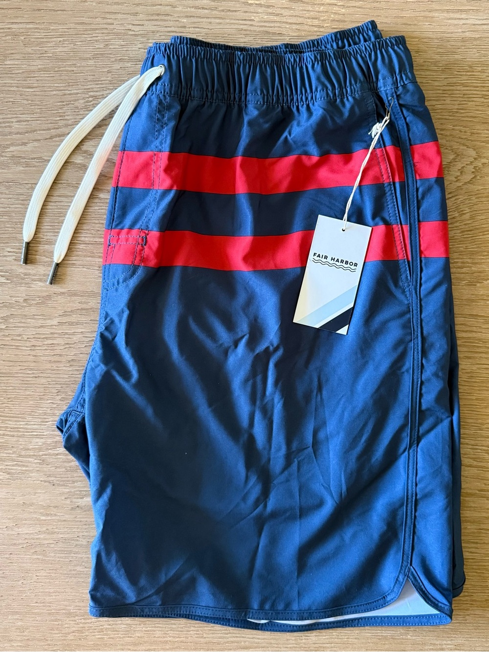 Fair Harbor Men's Swim NWT XXL Navy Red Stripe Anchor Trunks